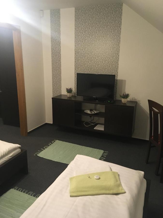 Penzion A Pivnice Varna Velká Bystřice 외부 사진