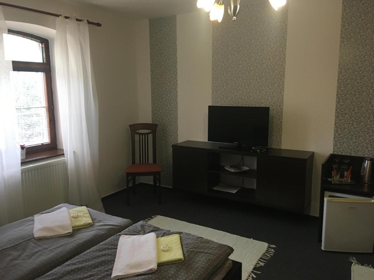 Penzion A Pivnice Varna Velká Bystřice 외부 사진